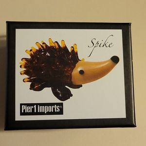 Glass Hedgehog Trinket